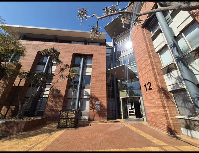 338M² OFFICE TO LET IN WOODMEAD